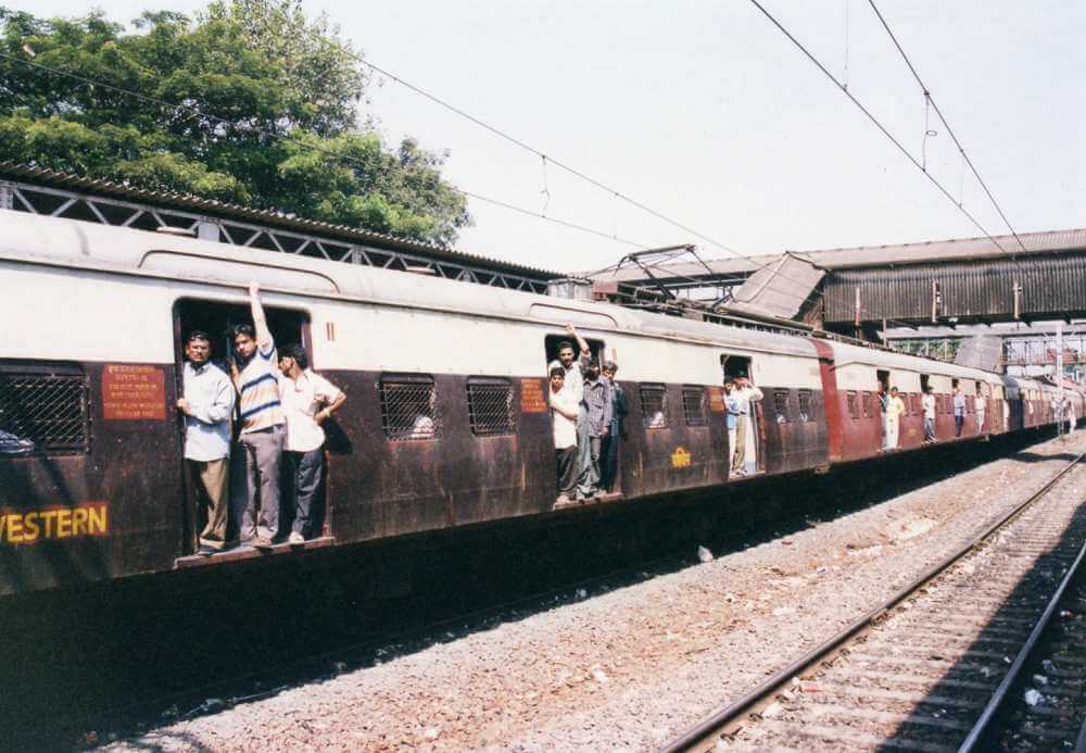 ムンバイの電車