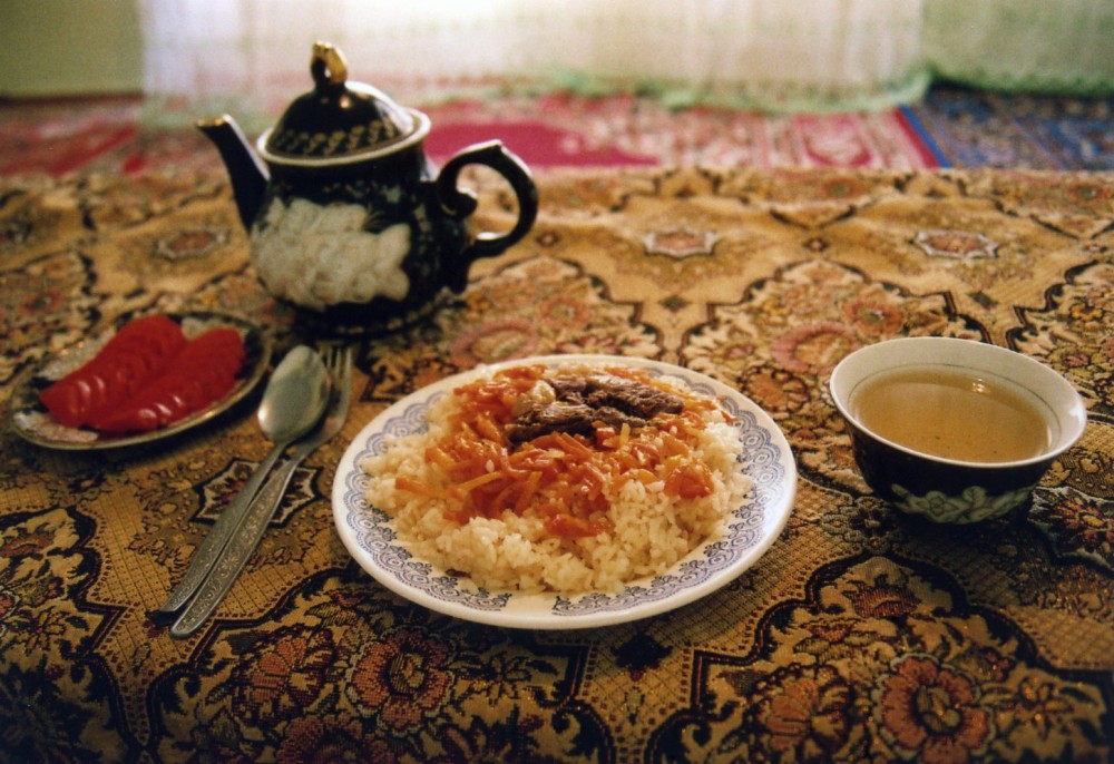 ウズベク民家で食べたプロフ【ウズベキスタン（ブハラ）】