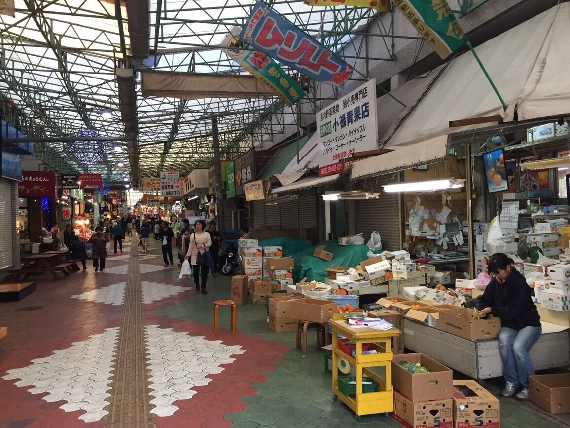 沖縄　牧志市場