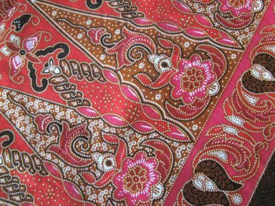 マレーシアの伝統的なろうけつ染め布「バティック」（Batik）