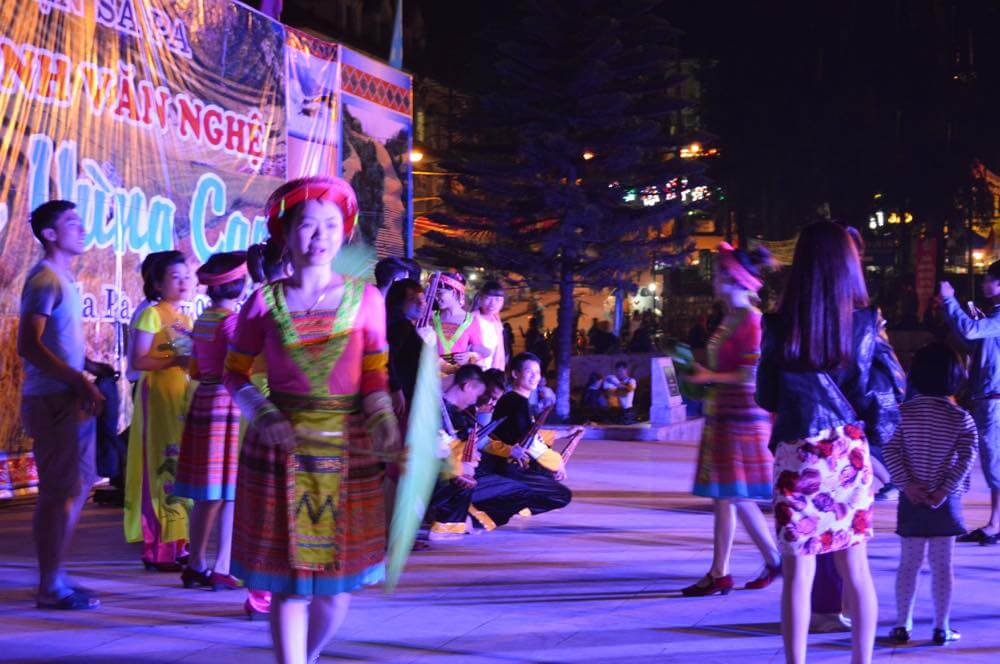 ベトナム２　サパ　ダンスフェスティバル