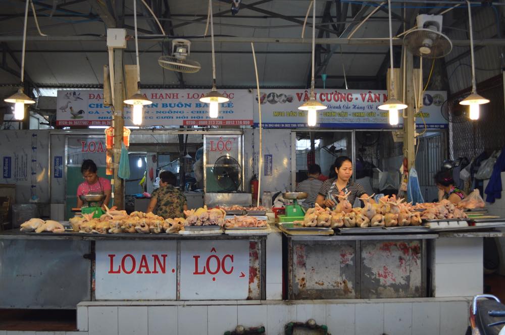 ベトナム４　ハノイ　ホム市場
