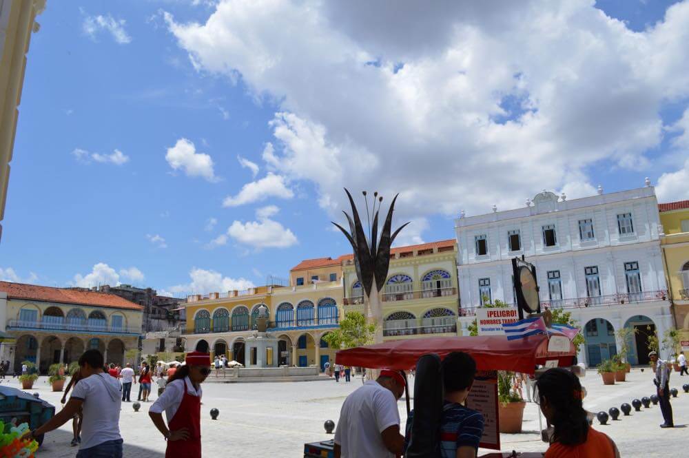 ビエハ広場、ハバナ旧市街 【キューバ Cuba】