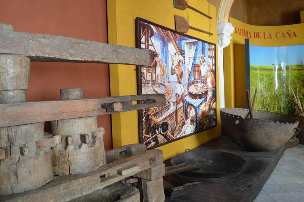 ラム酒ハバナ・クラブ博物館、ハバナ旧市街の風景 【キューバ Cuba】