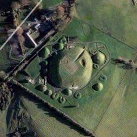 ニューグレンジ遺跡【アイルランド】