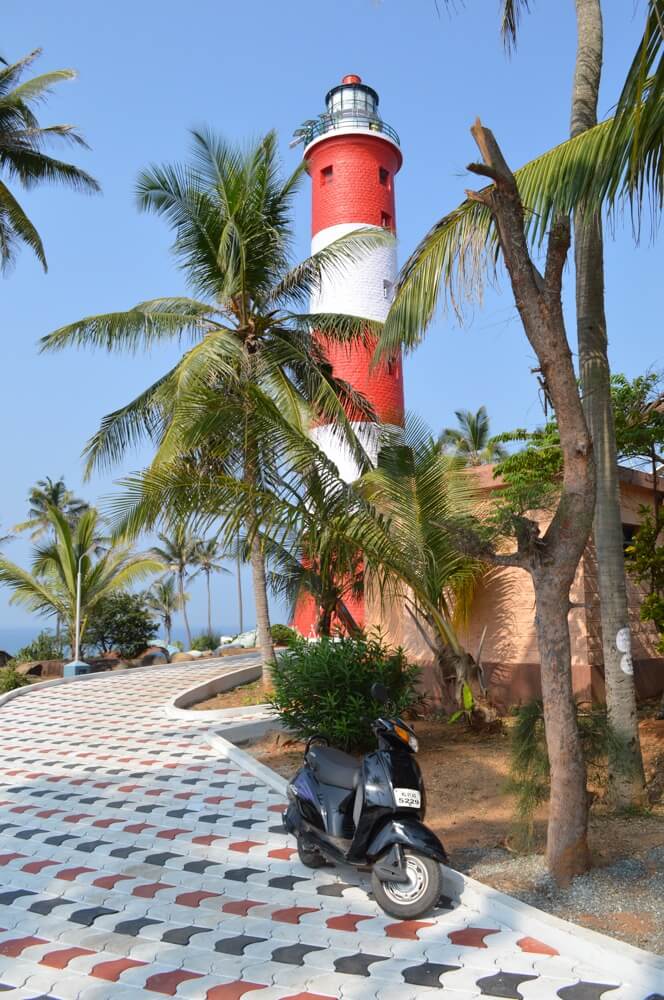 ヴィリンジャム灯台 コヴァーラムビーチ(南インド・ケララ州9)