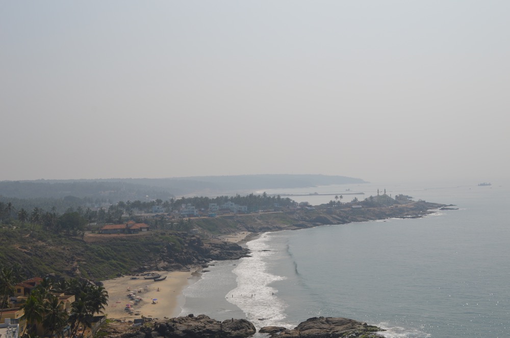 ヴィリンジャム灯台 コヴァーラムビーチ(南インド・ケララ州9)