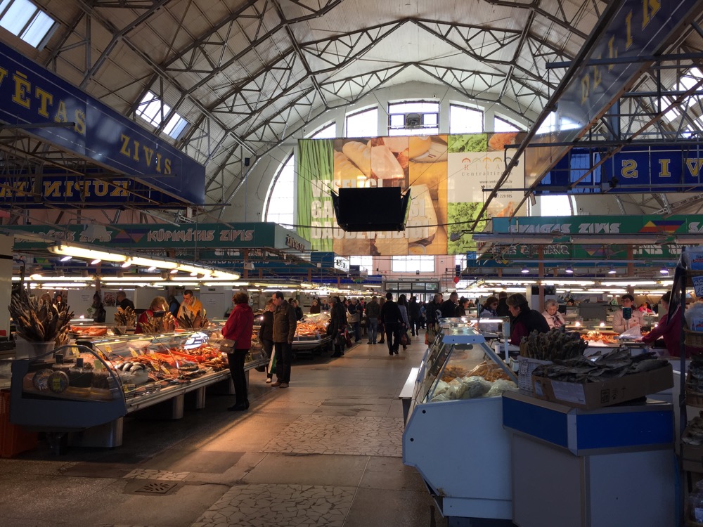 リガ中央市場（バルト三国⑦：ラトビア：リガ）