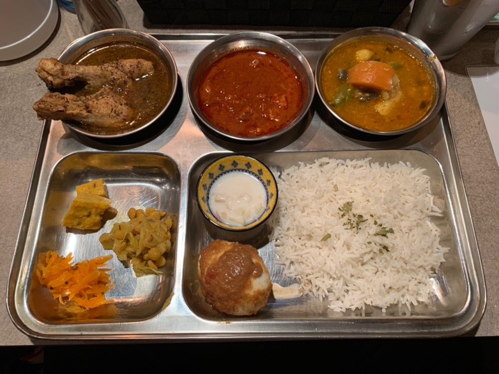 稲荷町、ガヤバジ