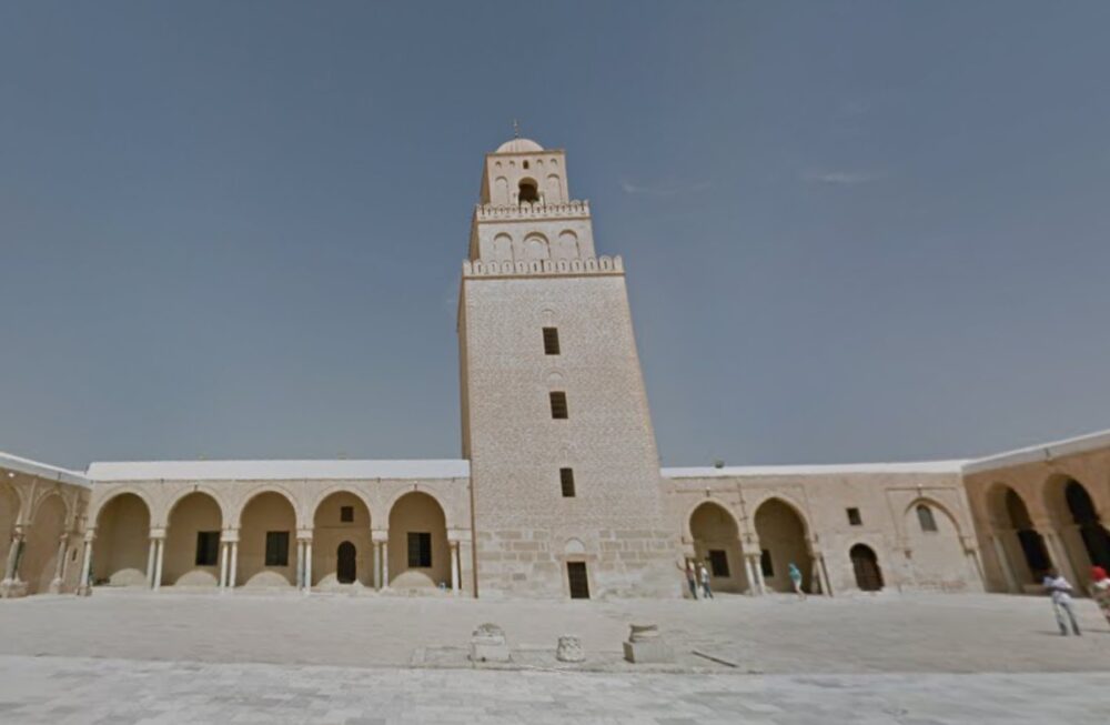 ウクバのモスク（チュニジア・カイルアン）