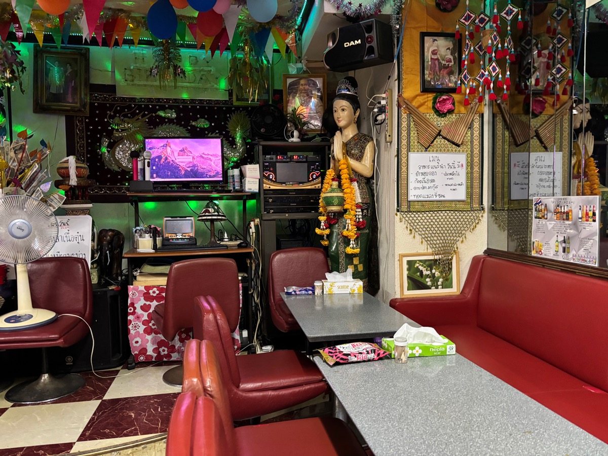 イサーン サコンナコン（錦糸町）