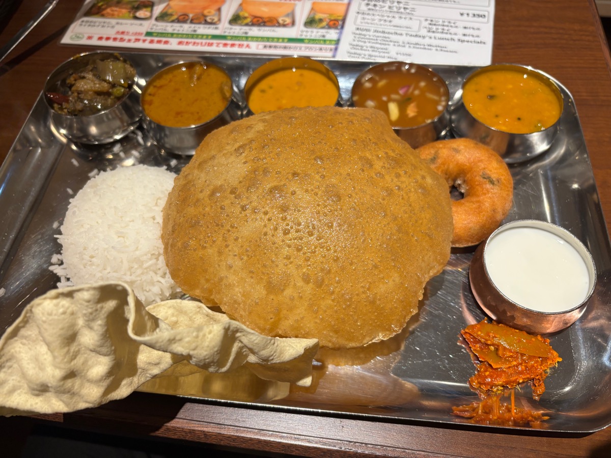 ルシ インドビリヤニ 神保町店
