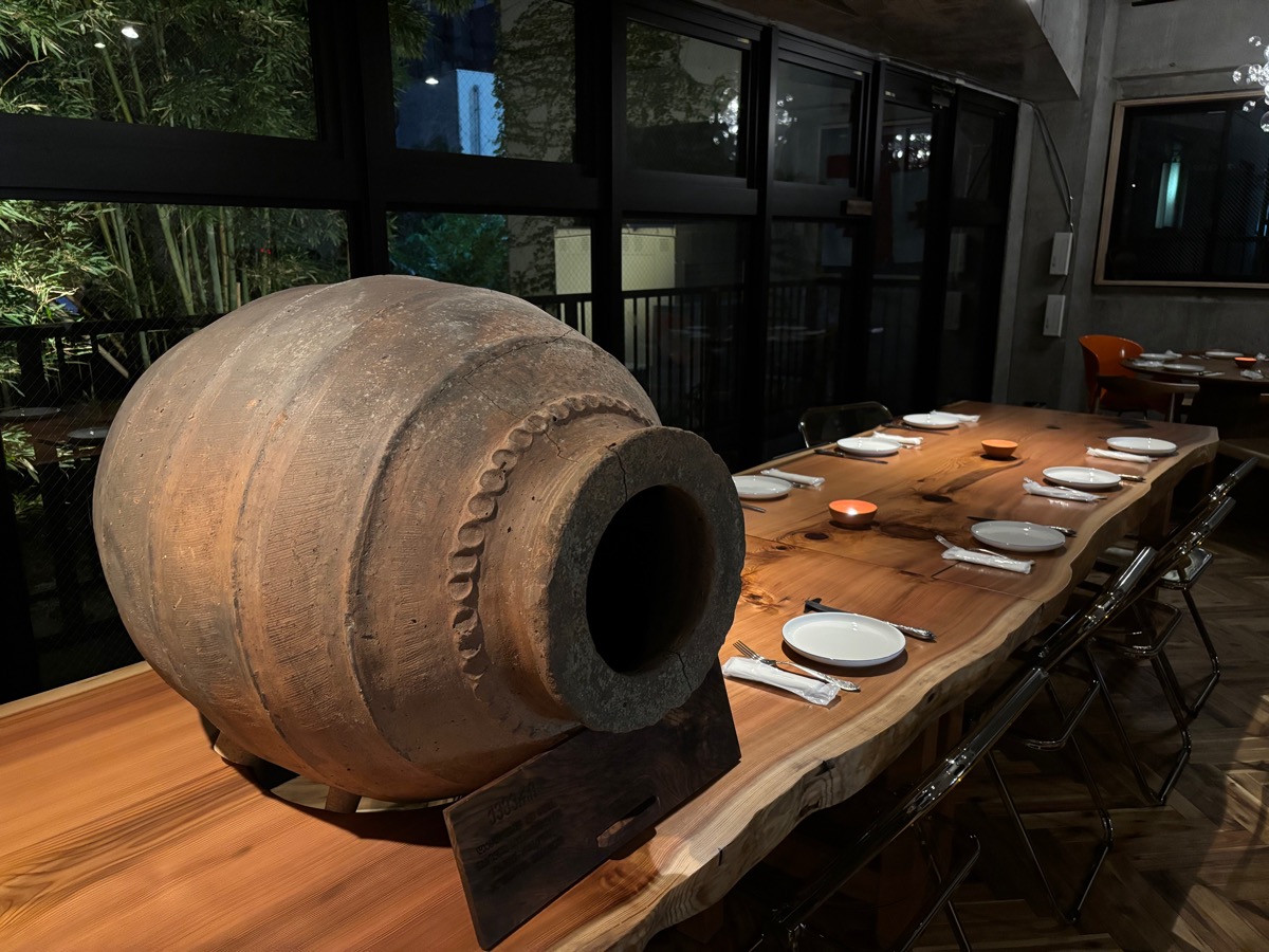 AJIKA Georgian Bistro and Wine Bar（神楽坂）