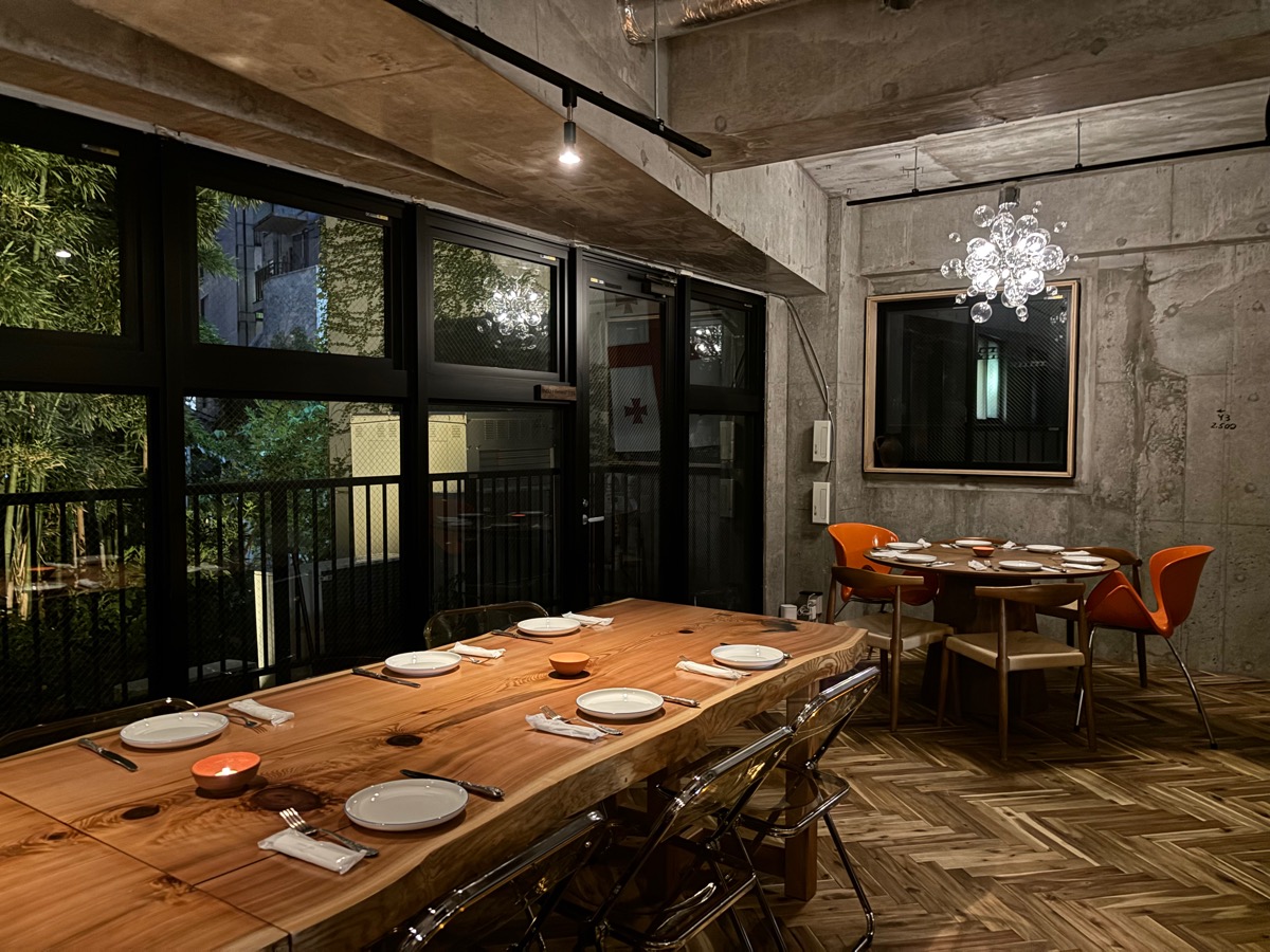 AJIKA Georgian Bistro and Wine Bar（神楽坂）