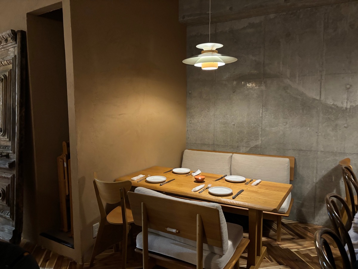 AJIKA Georgian Bistro and Wine Bar（神楽坂）