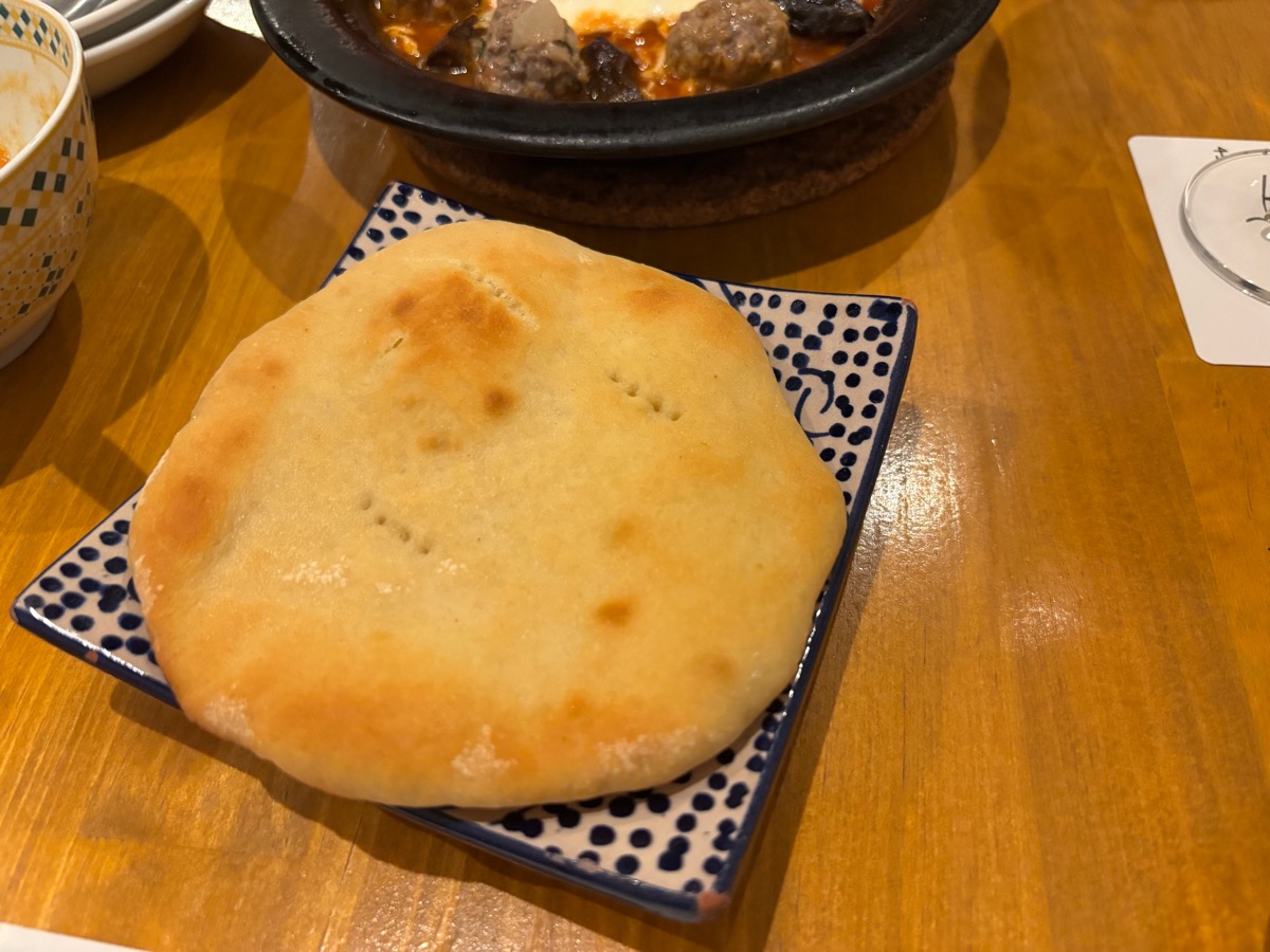 ホップとリップ(与野)
