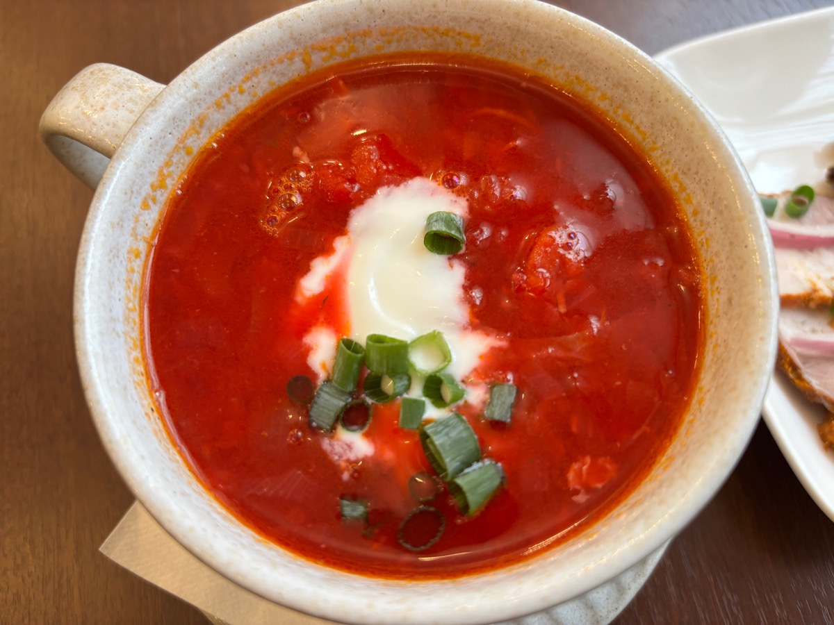 ウクライナカフェ クラヤヌィ（三鷹）