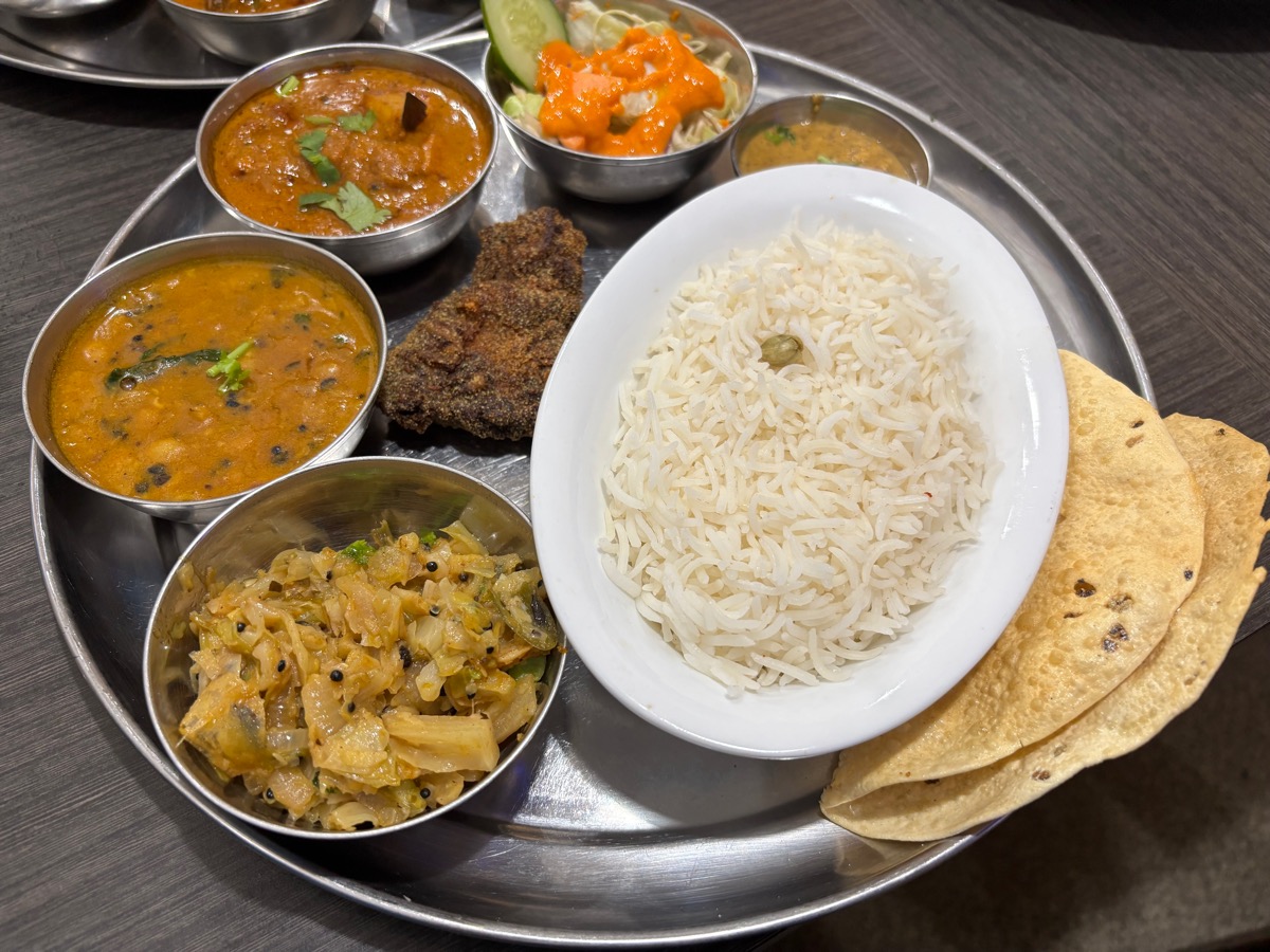 サイサガール（三浦海岸）