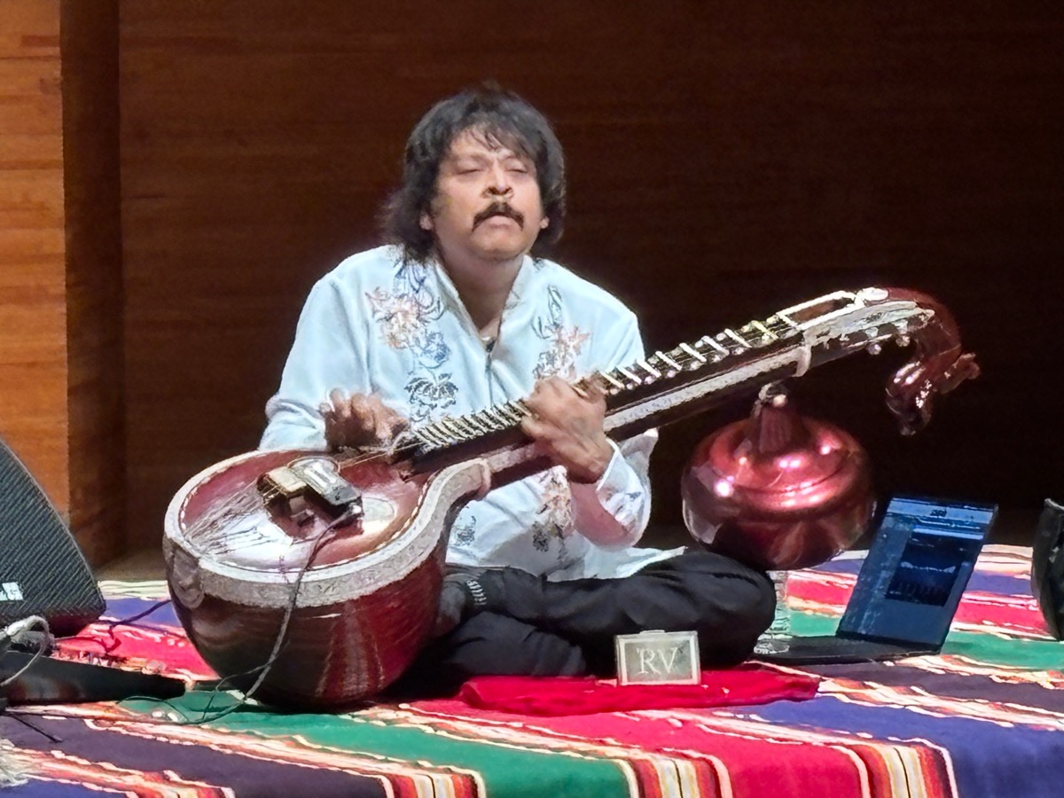 南インド古典音楽〜言葉なき祈りの到達点