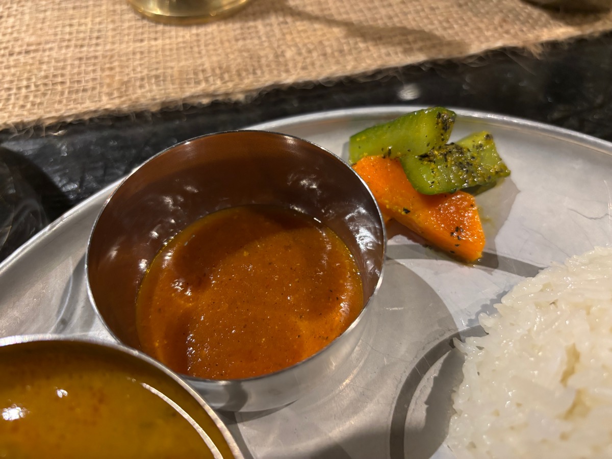 MOMO Stand Tokyo 2nd（西新宿）