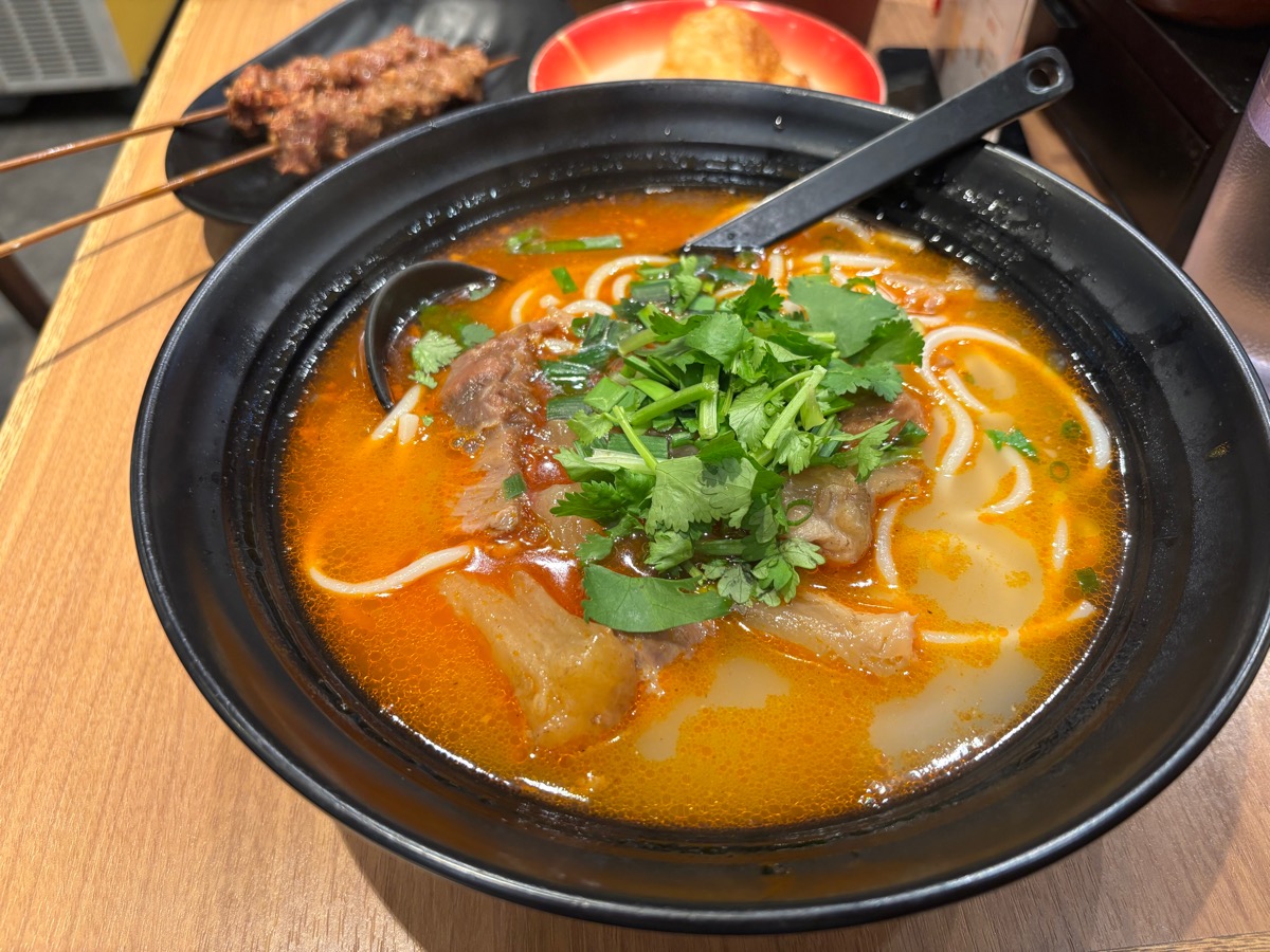 黔莊 貴州牛羊粉（大久保）