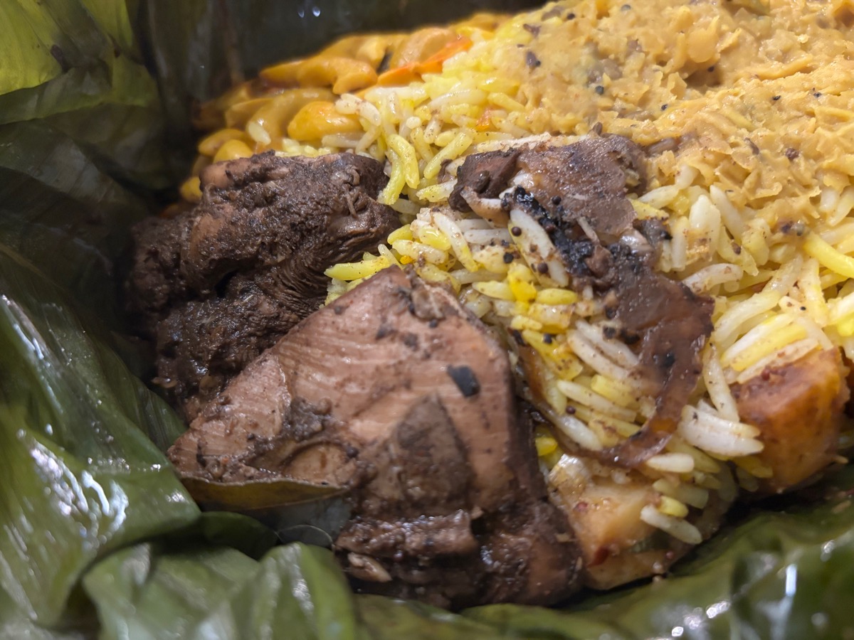 セイロンラサ（東長崎）