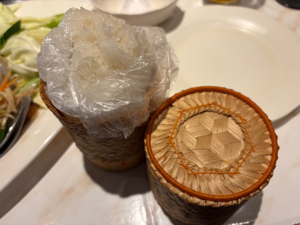 ピラブカウ（池袋）