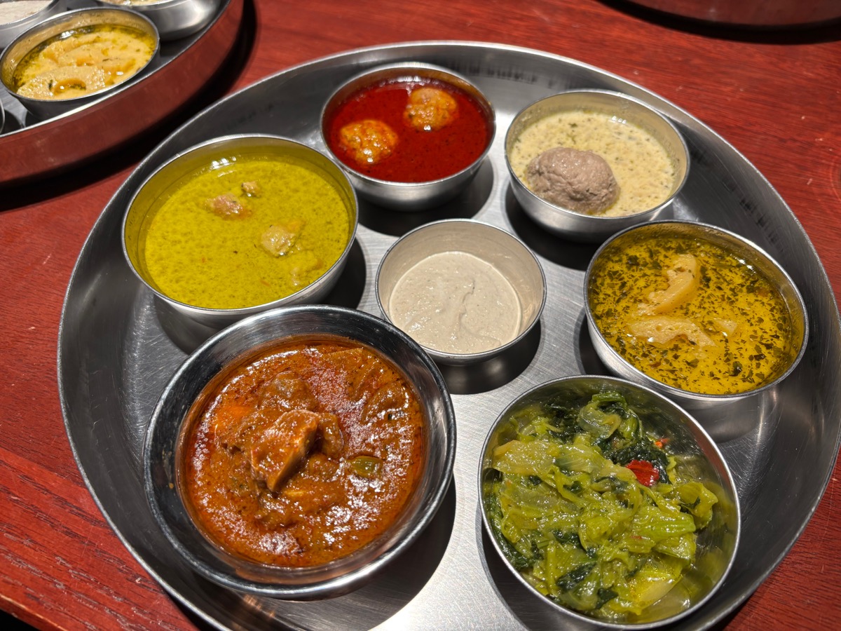 セダム（神宮前）