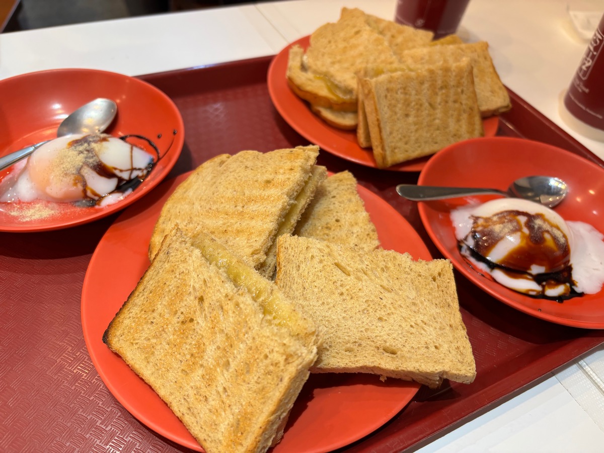 ヤクンカヤトースト 東京国際フォーラム店