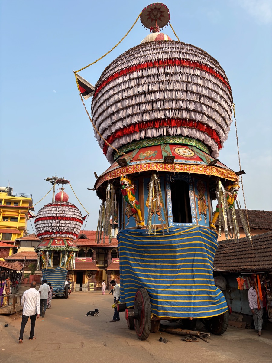 スリ・クリシュナ寺院（インド・カルナータカ州ウドゥピ）