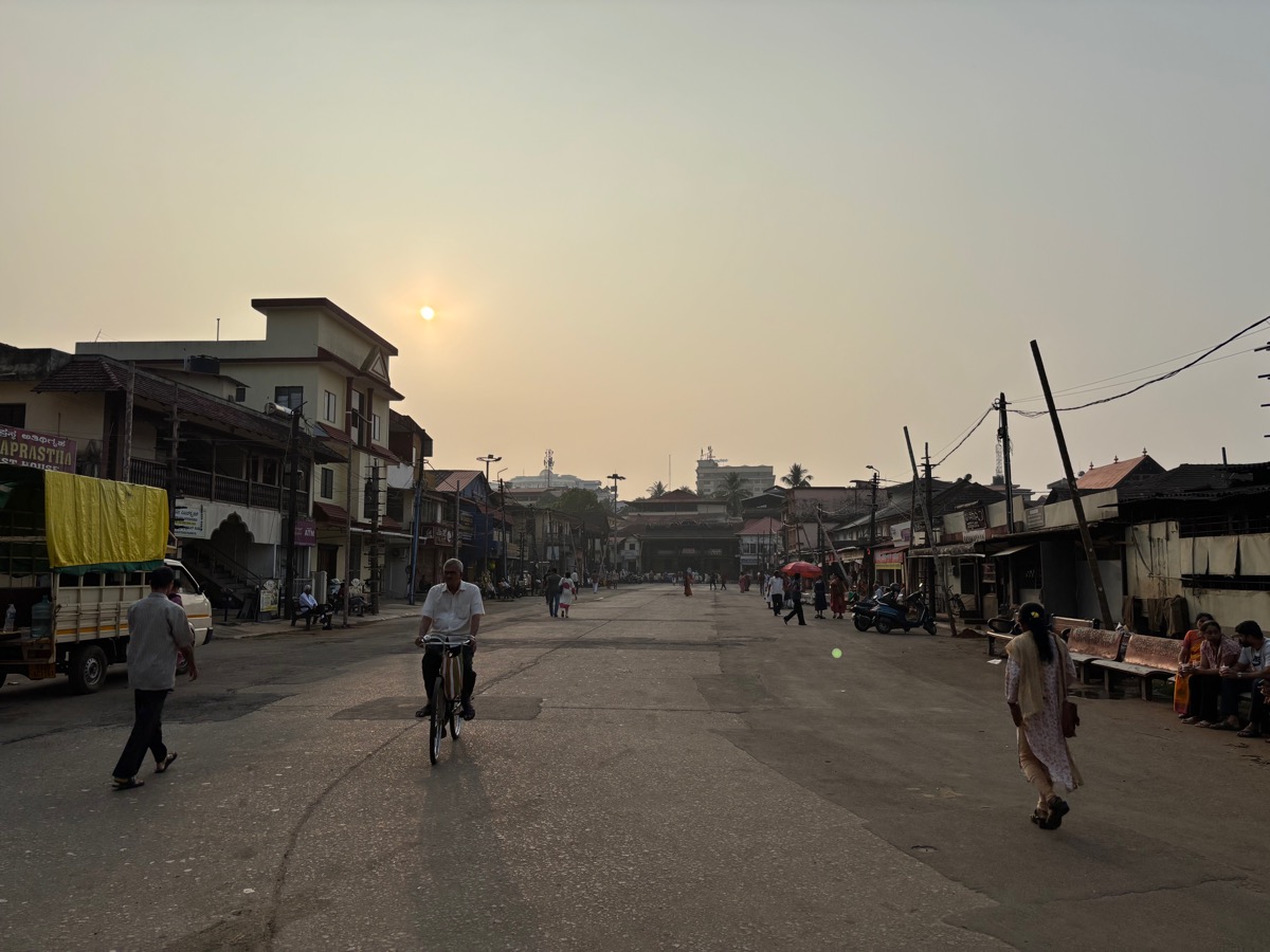 スリ・クリシュナ寺院（インド・カルナータカ州ウドゥピ）