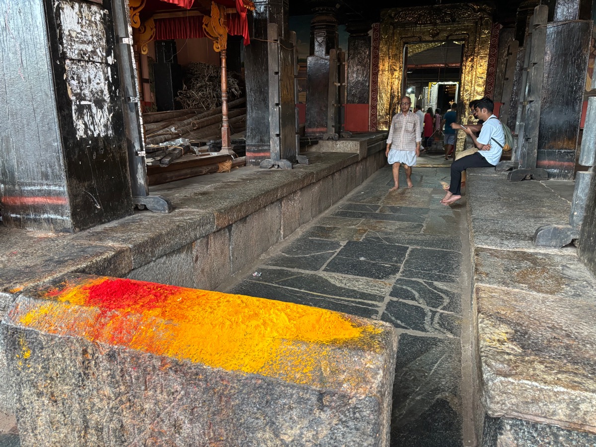 スリ・クリシュナ寺院（インド・カルナータカ州ウドゥピ）