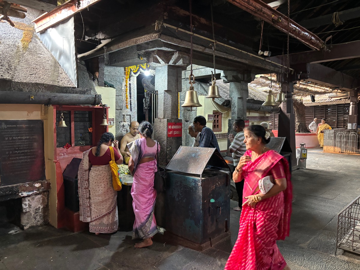 スリ・クリシュナ寺院（インド・カルナータカ州ウドゥピ）