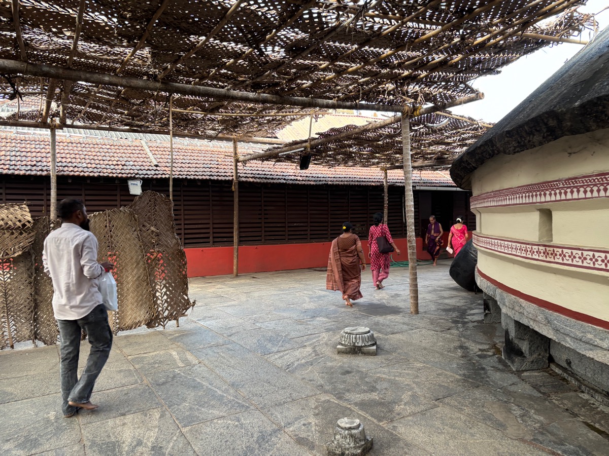 スリ・クリシュナ寺院（インド・カルナータカ州ウドゥピ）