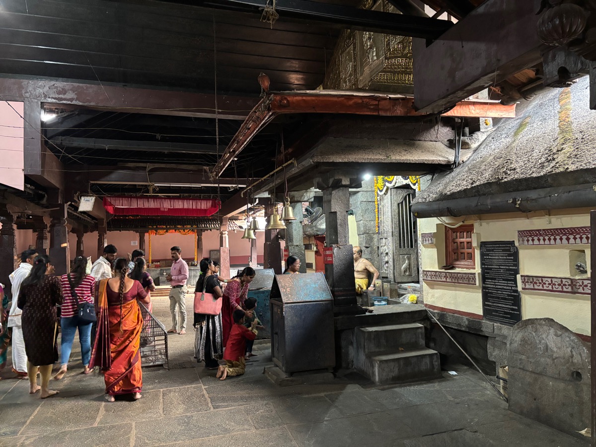 スリ・クリシュナ寺院（インド・カルナータカ州ウドゥピ）