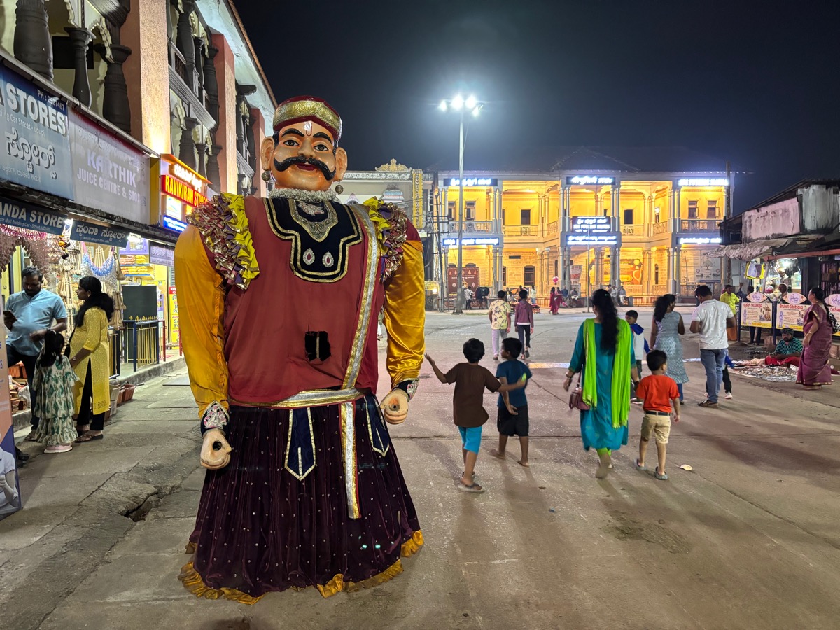 スリ・クリシュナ寺院（インド・カルナータカ州ウドゥピ）
