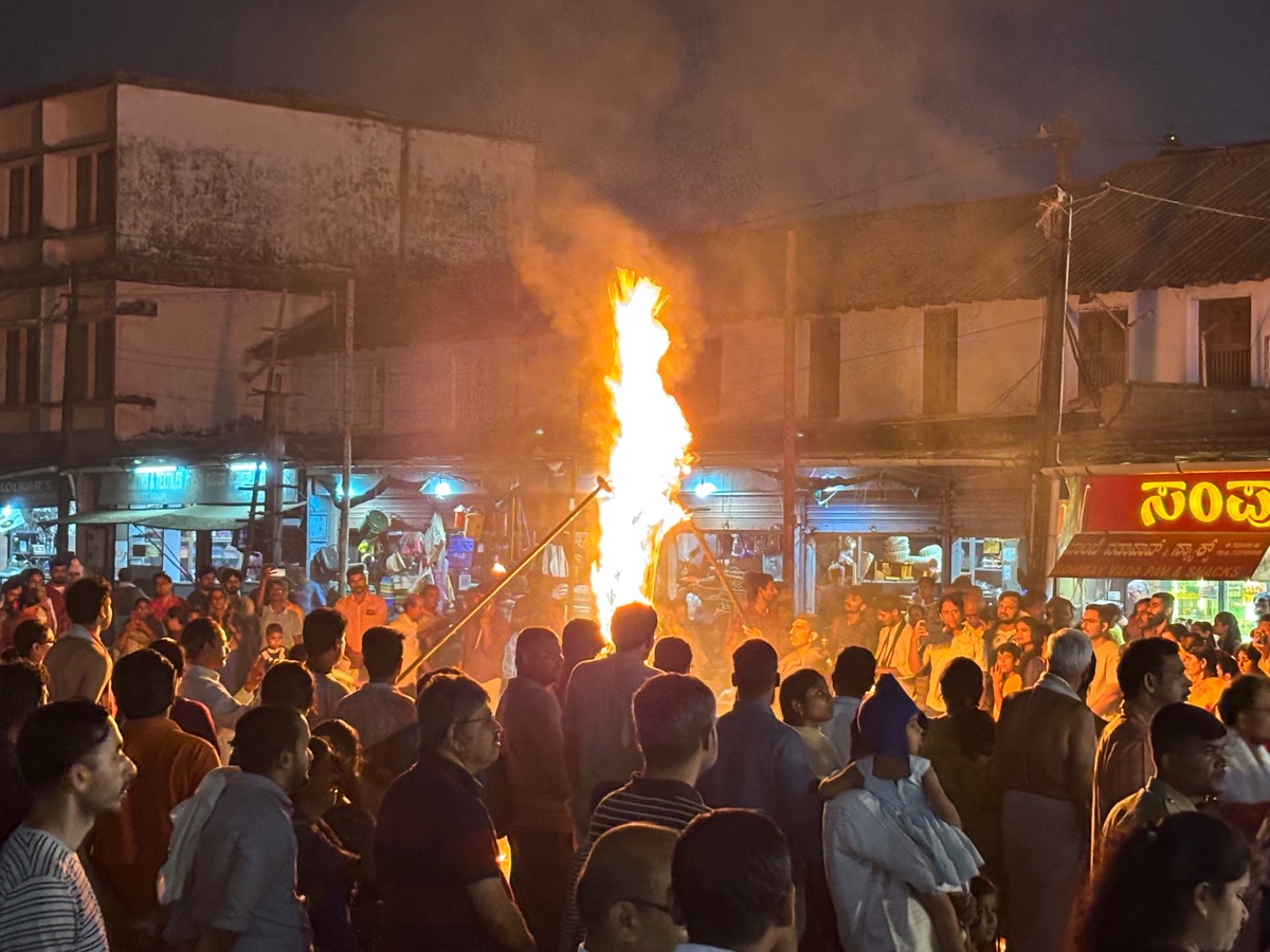 スリ・クリシュナ寺院（インド・カルナータカ州ウドゥピ）
