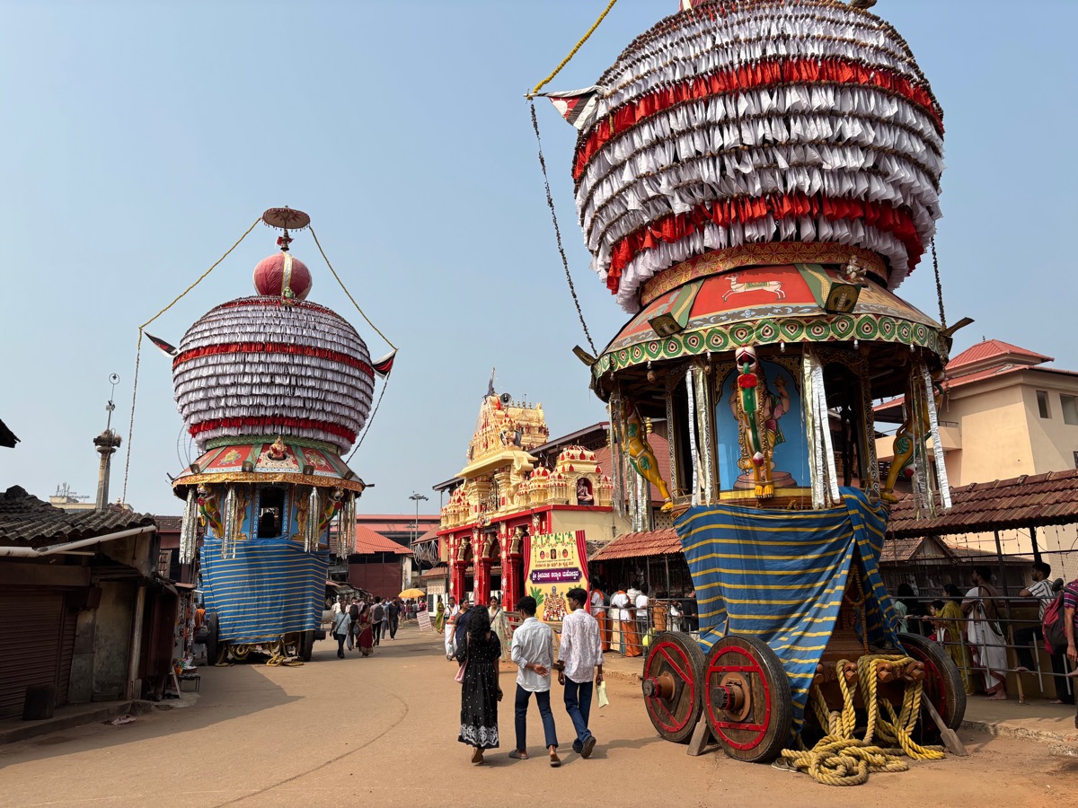 スリ・クリシュナ寺院（インド・カルナータカ州ウドゥピ）