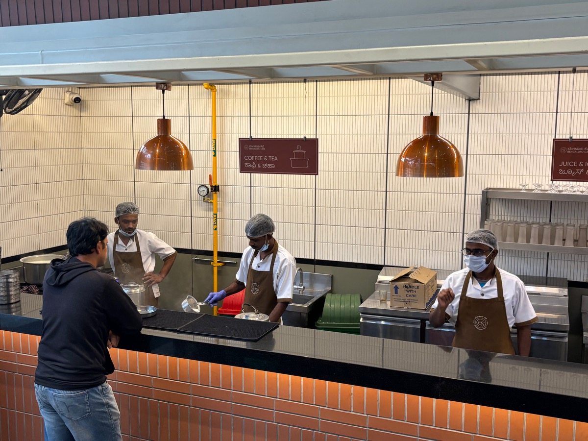 Bengaluru cafe(インド・カルナータカ州バンガロール)