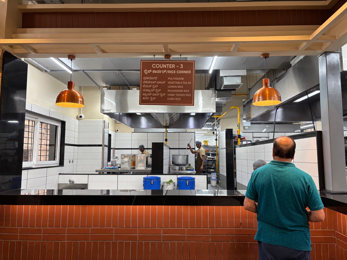 Bengaluru cafe(インド・カルナータカ州バンガロール)