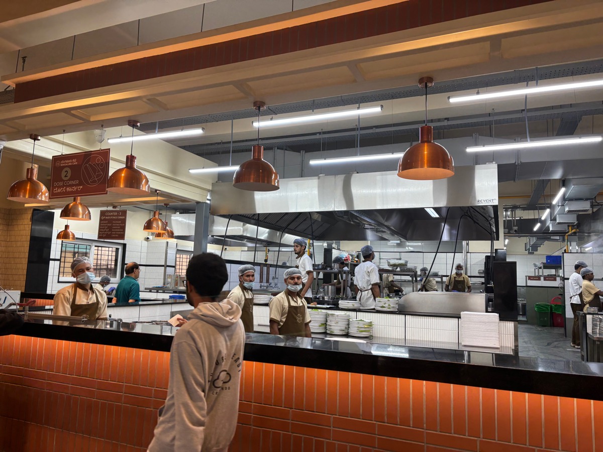 Bengaluru cafe(インド・カルナータカ州バンガロール)