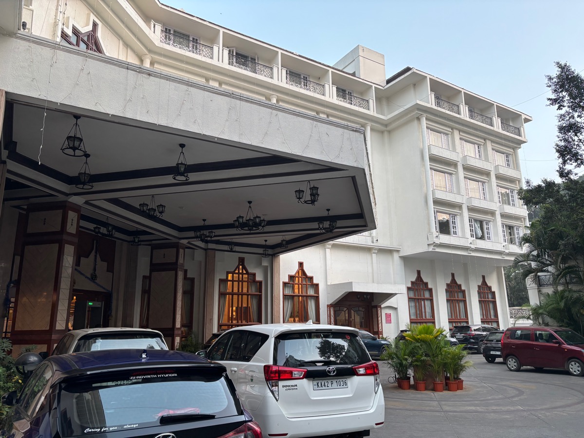 ザ チャンセリー ホテル (The Chancery Hotel)(インド・カルナータカ旅②)