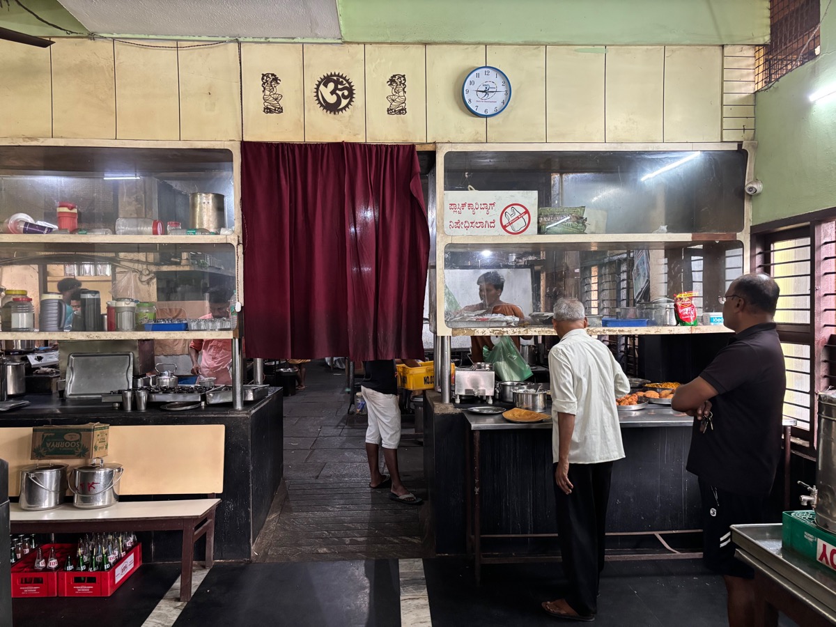 Hotel Karthik（インド・カルナータカ州マンガロール）