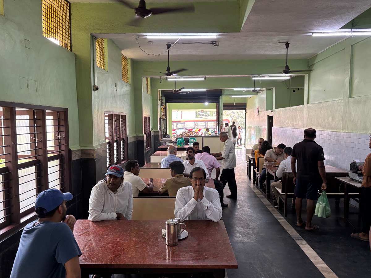 Hotel Karthik(インド・カルナータカ州マンガロール)