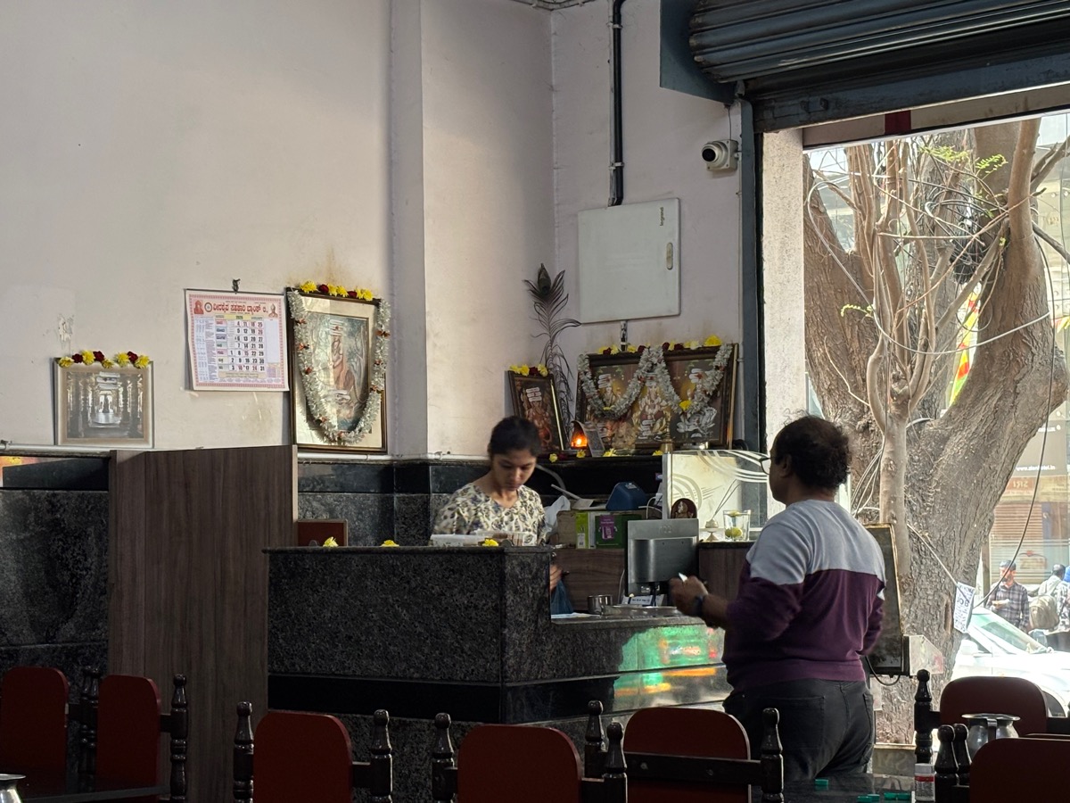 Mudde Madappa Mess（インド・カルナータカ州バンガロール）