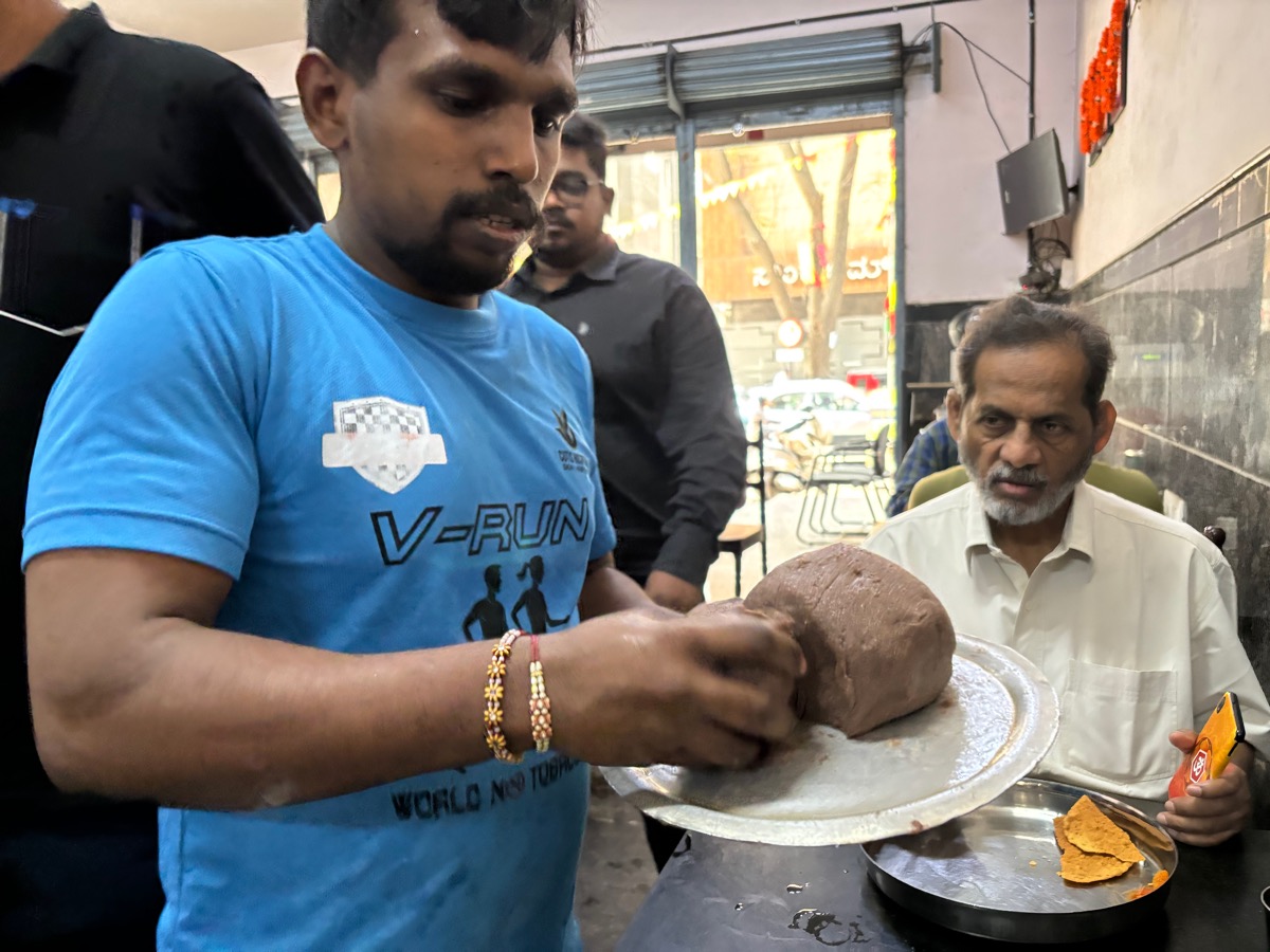 Mudde Madappa Mess（インド・カルナータカ州バンガロール）