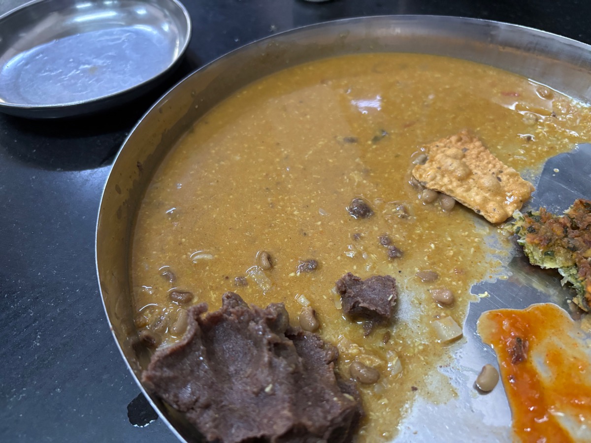 Mudde Madappa Mess（インド・カルナータカ州バンガロール）