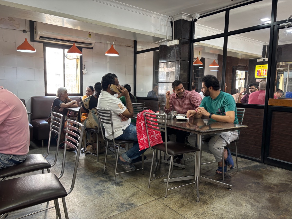 New Tajmahal Cafe（インド・カルナータカ州マンガロール）