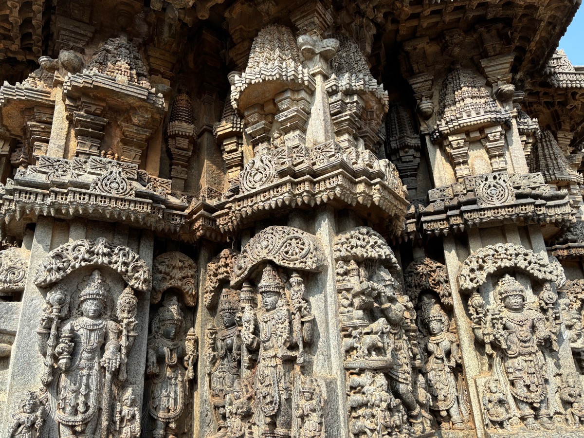 ソムナートプルのケーシャヴァ寺院（インド・カルナータカ州）