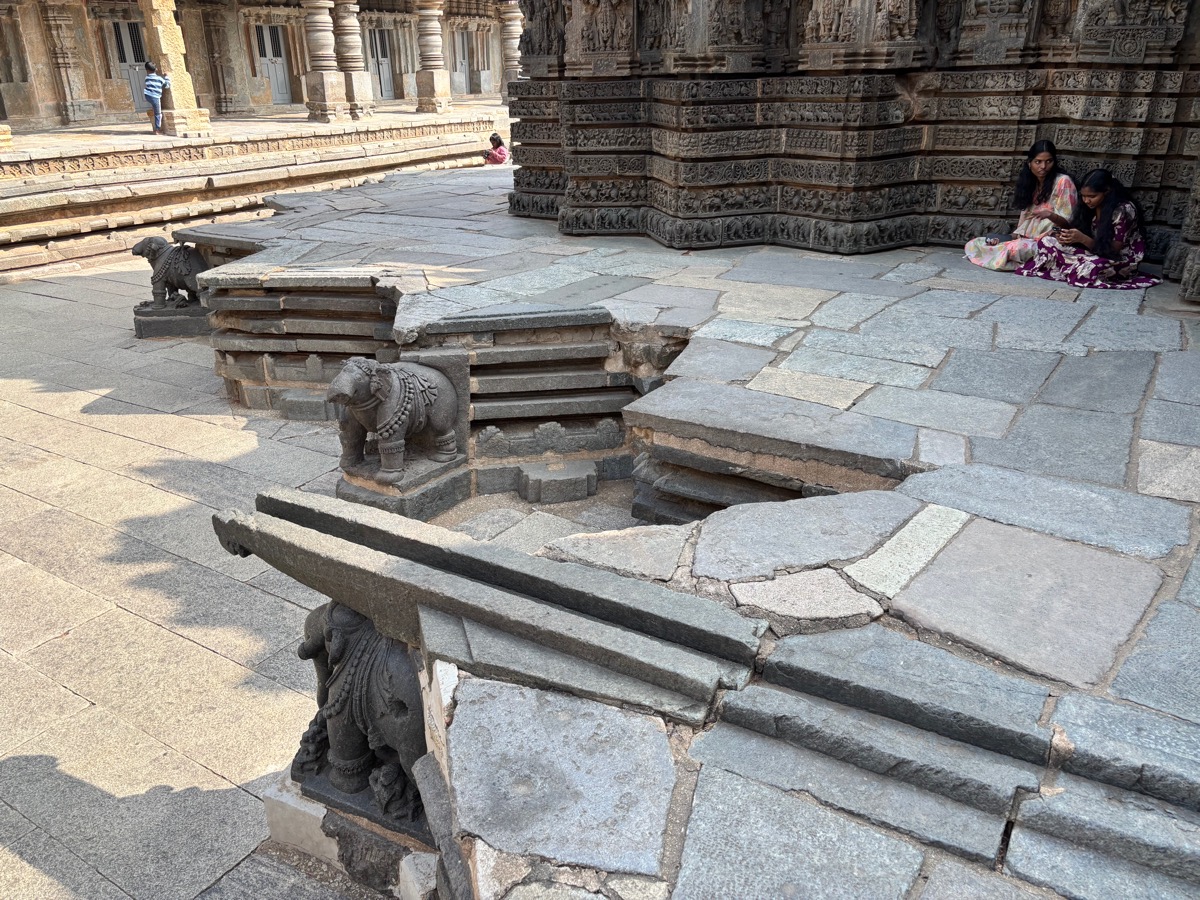 ソムナートプルのケーシャヴァ寺院（インド・カルナータカ州）